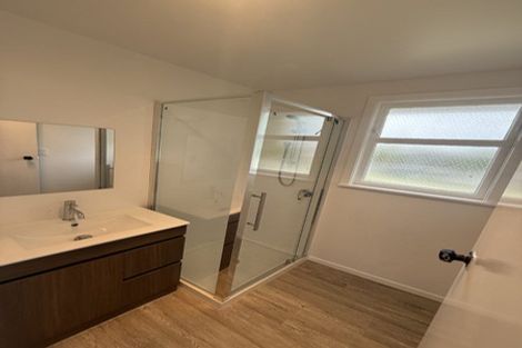 Photo of property in 8 Benbow Place, Awapuni, Palmerston North, 4412