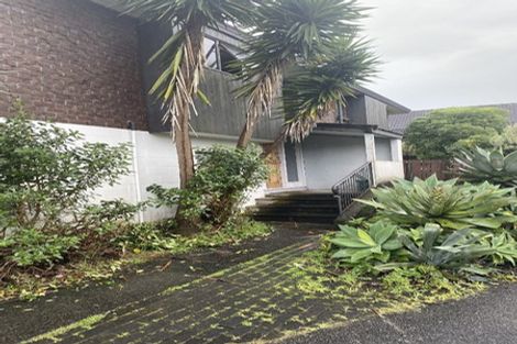 Photo of property in 19a Amante Crescent, Mairangi Bay, Auckland, 0630