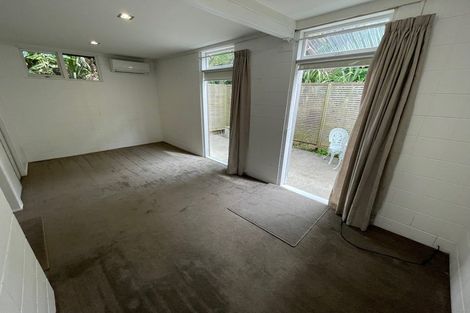 Photo of property in 32 James Street, Bayview, Auckland, 0629