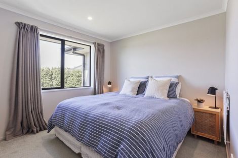 Photo of property in 14 Braeburn Crescent, Swannanoa, Kaiapoi, 7692