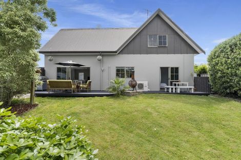 Photo of property in 27 Solander Drive, Welcome Bay, Tauranga, 3112