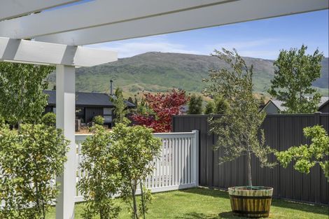 Photo of property in 9 Searle Drive, Cromwell, 9310