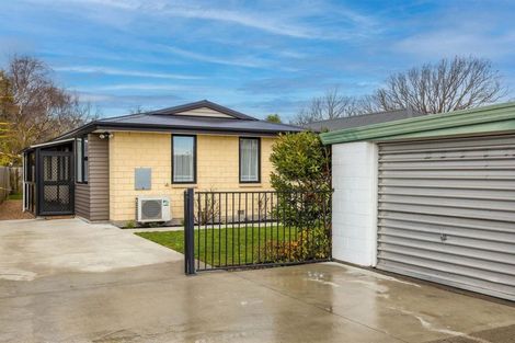 Photo of property in 2/150 Aldwins Road, Phillipstown, Christchurch, 8062