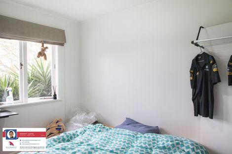 Photo of property in 107 Ennis Avenue, Pakuranga Heights, Auckland, 2010