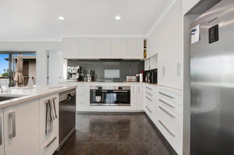 Photo of property in 1 Rakau Views, Orewa, 0931