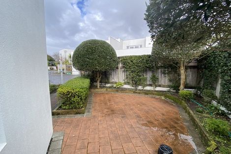 Photo of property in 4/9a Mill Lane, Whitiora, Hamilton, 3200