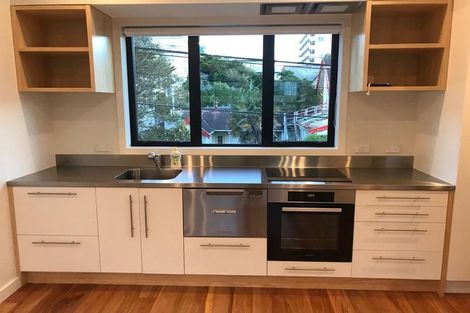 Photo of property in 3 Armour Avenue, Mount Victoria, Wellington, 6011