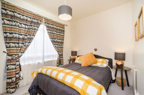 Photo of property in 24 Ranfurly Street, Hokowhitu, Palmerston North, 4410