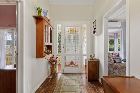 Photo of property in 930 Kahikatea Flat Road, Waitoki, Kaukapakapa, 0871