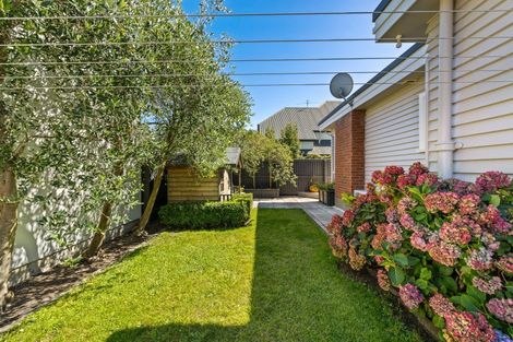 Photo of property in 131 Hamilton Avenue, Ilam, Christchurch, 8041