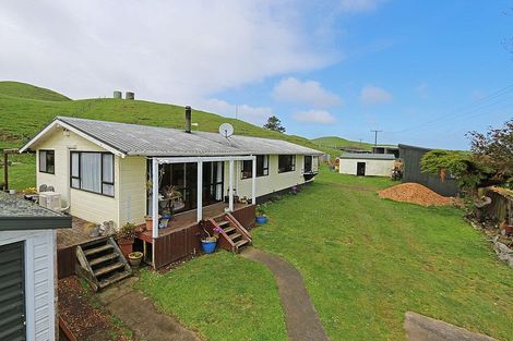 Photo of property in 852 Upper Kina Road, Oaonui, Opunake, 4681