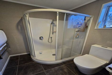 Photo of property in 1 Cedar Court, Whitby, Porirua, 5024