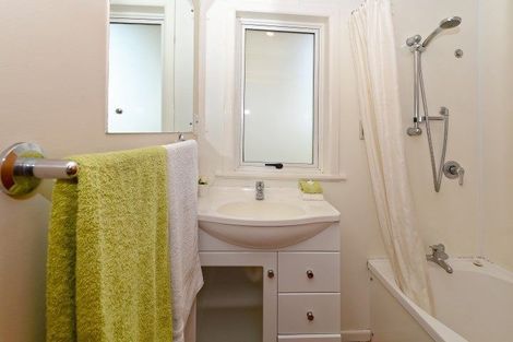 Photo of property in 21 Thornton Place, Melville, Hamilton, 3206