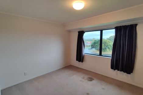 Photo of property in 92 Aviemore Drive, Highland Park, Auckland, 2010
