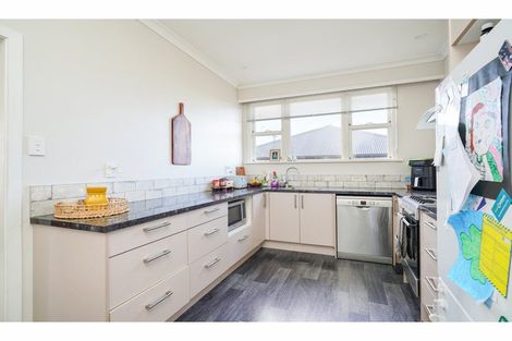 Photo of property in 289 Mcquarrie Street, Kingswell, Invercargill, 9812