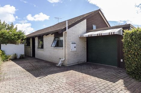 Photo of property in 3/255 Meola Road, Point Chevalier, Auckland, 1022