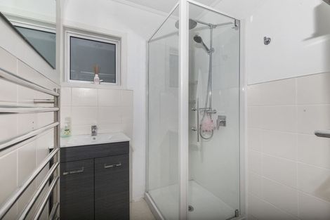 Photo of property in 156 Glamorgan Drive, Torbay, Auckland, 0630