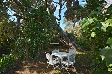 Photo of property in 65 Urquharts Bay Road, Whangarei Heads, Whangarei, 0174