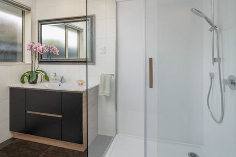 Photo of property in 32 Magnolia Drive, Springlands, Blenheim, 7201