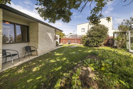 Photo of property in 16 Dunsinane Place, Marton, 4710