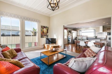 Photo of property in 9a Bowling Road, Greenmeadows, Napier, 4112