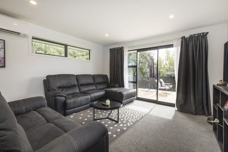 Photo of property in 3b Christian Place, Awapuni, Palmerston North, 4412