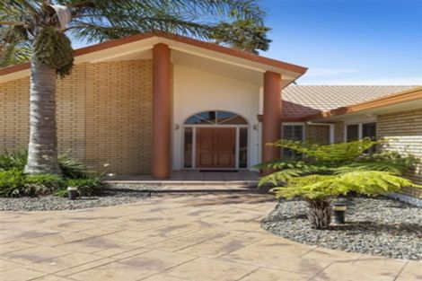 Photo of property in 88 Rushgreen Avenue, Pahurehure, Papakura, 2113