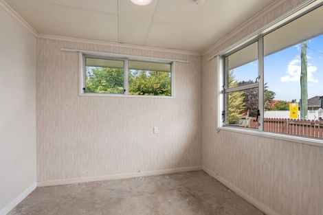 Photo of property in 2/99 Briggs Road, Shirley, Christchurch, 8052