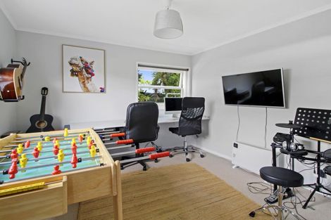 Photo of property in 2 Glen Lynne Avenue, Queenwood, Hamilton, 3210