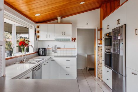 Photo of property in 12 Halberg Crescent, Whakatane, 3120