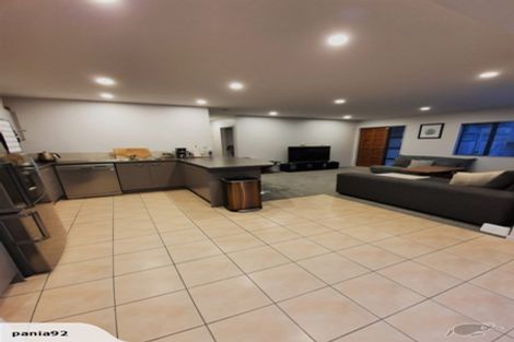 Photo of property in 66b Grand Drive, Orewa, 0931