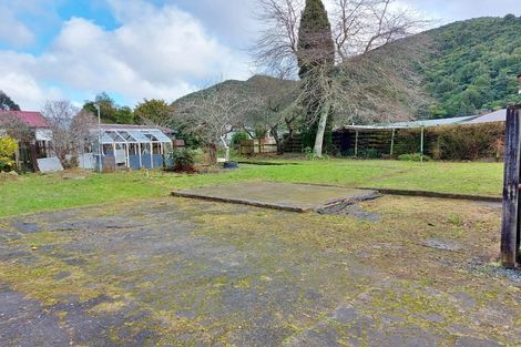 Photo of property in 107 Akatarawa Road, Birchville, Upper Hutt, 5018