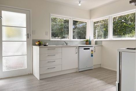 Photo of property in 2/53 Richards Avenue, Forrest Hill, Auckland, 0620