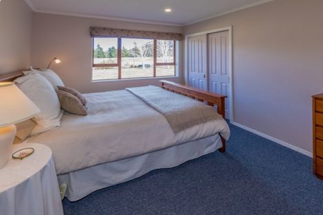 Photo of property in 18 Orchard Road, Wanaka, 9382