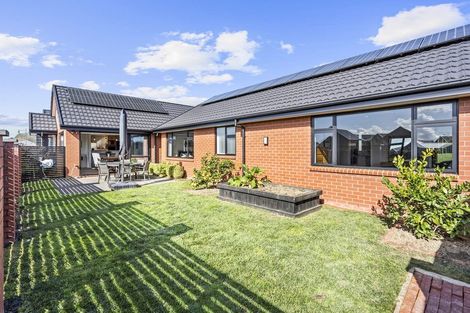 Photo of property in 21 Jarrett Terrace, Leamington, Cambridge, 3432