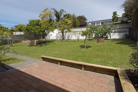Photo of property in 38 Maxwelton Drive, Mairangi Bay, Auckland, 0630