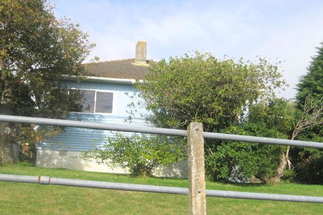Photo of property in 2 Bromley View, Ranui, Porirua, 5024