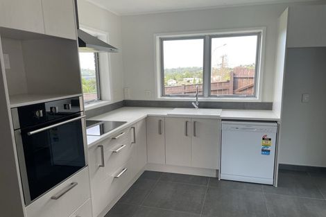 Photo of property in 1/4 Pemberton Avenue, Bayview, Auckland, 0629