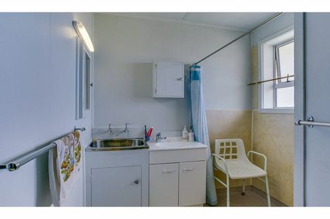 Photo of property in 2/6 Hatton Street, West End, Timaru, 7910