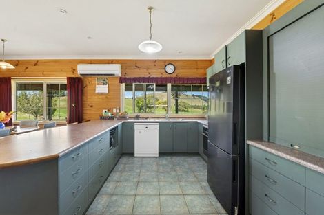 Photo of property in 69 Hitiri Road, Kinloch, Taupo, 3377