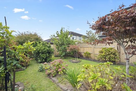Photo of property in 9 Greta Banks Place, Wattle Downs, Auckland, 2103