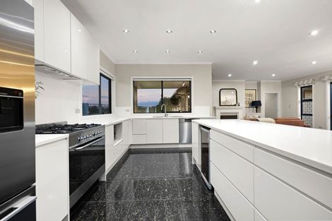 Photo of property in 202 Saint James Drive, Huntington, Hamilton, 3210