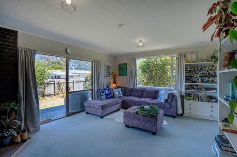Photo of property in 2a Elder Grove, Paraparaumu, 5032