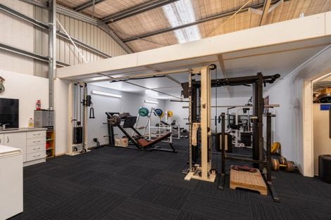 Photo of property in 583 State Highway 16, Kumeu, 0891