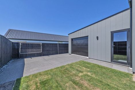 Photo of property in 12 Steggall Road, Rangiora, 7400