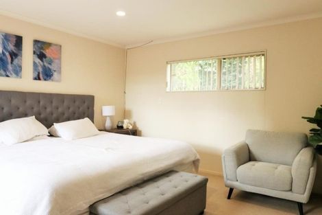 Photo of property in 18a Philson Terrace, Browns Bay, Auckland, 0630