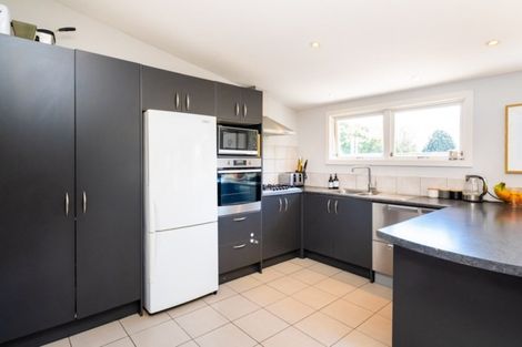 Photo of property in 72 Beach Road, Haumoana, 4102