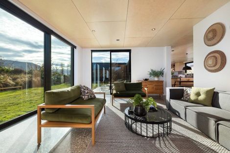 Photo of property in 3 Torridon Court, Jacks Point, Queenstown, 9371