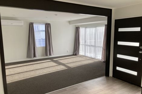 Photo of property in 8 Yemen Place, Ascot Park, Porirua, 5024