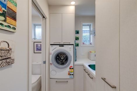 Photo of property in 2/3 Lansbury Avenue, Strowan, Christchurch, 8052